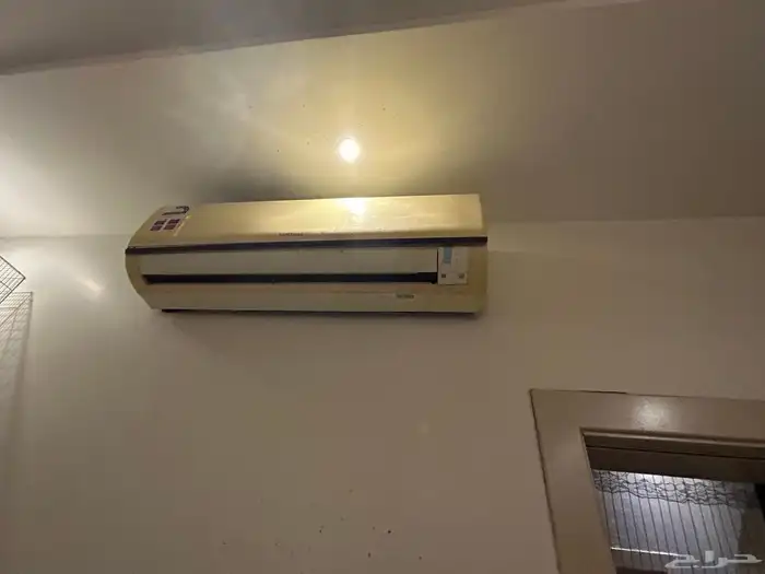 مكيف اسبليت مستعمل يحتاج فريون 1