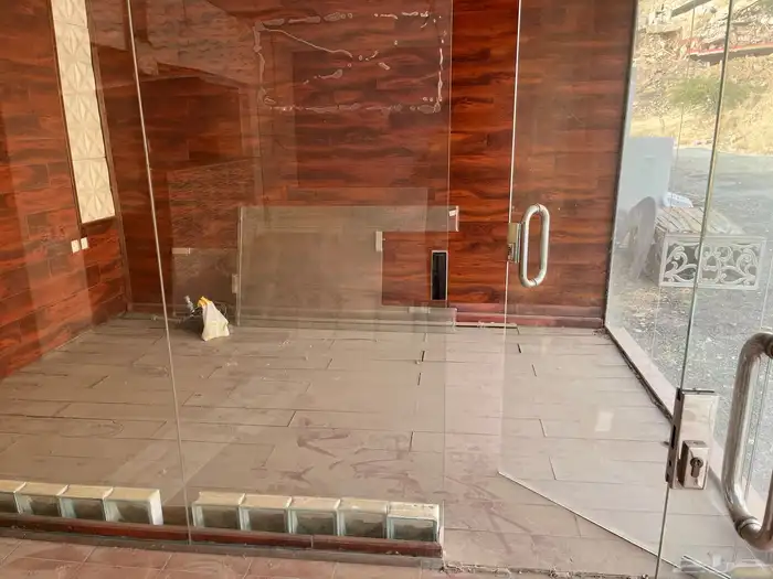 فرصه استثماريه مطعم في موقع ممتاز للإيجار 31