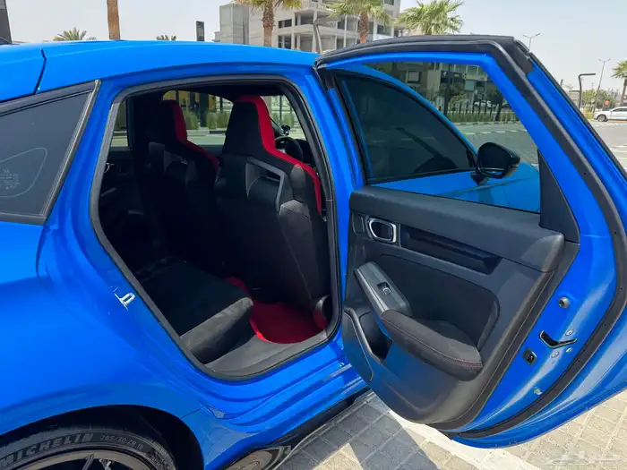 للبيع هوندا سيفيك Type R 2023 50