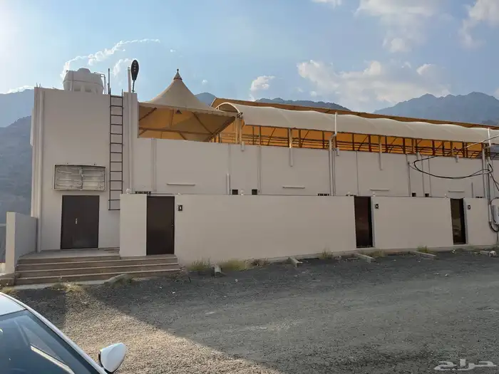 فرصه استثماريه مطعم في موقع ممتاز للإيجار 42