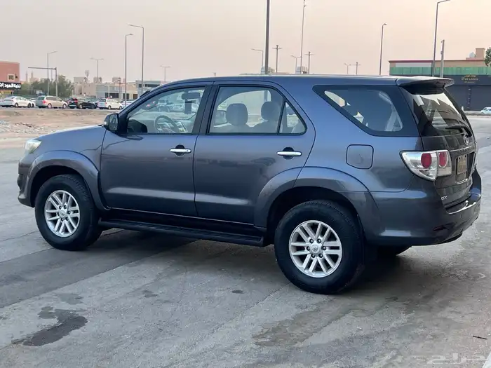 فورتشنر 2014 ماشي 390 24