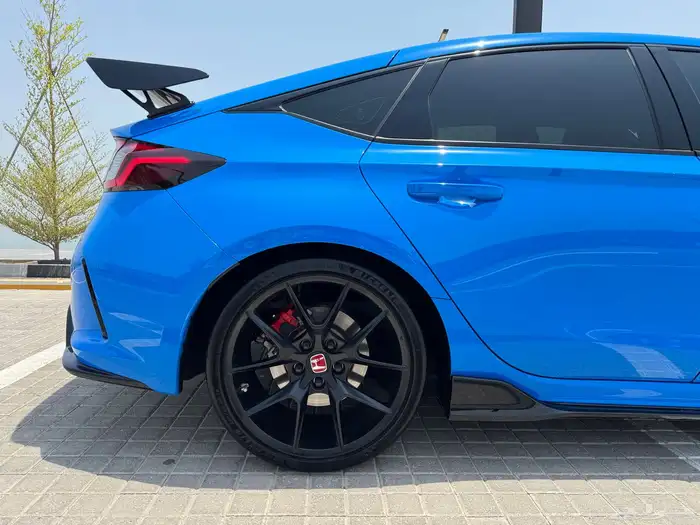 للبيع هوندا سيفيك Type R 2023 18