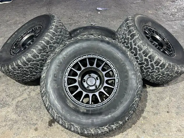 جنوط اصلي وكالة يركب علا رنجرار 5 مسمار 4