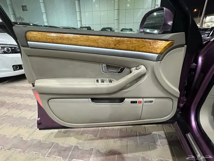 اودي A8 L موديل 2009 19
