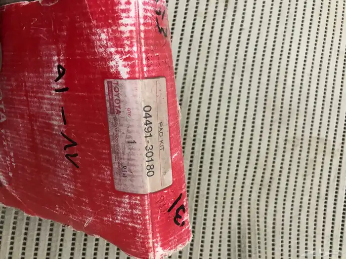 فحمات فرامل أمامي كراون 1987-1991 أصلي وكالة 1