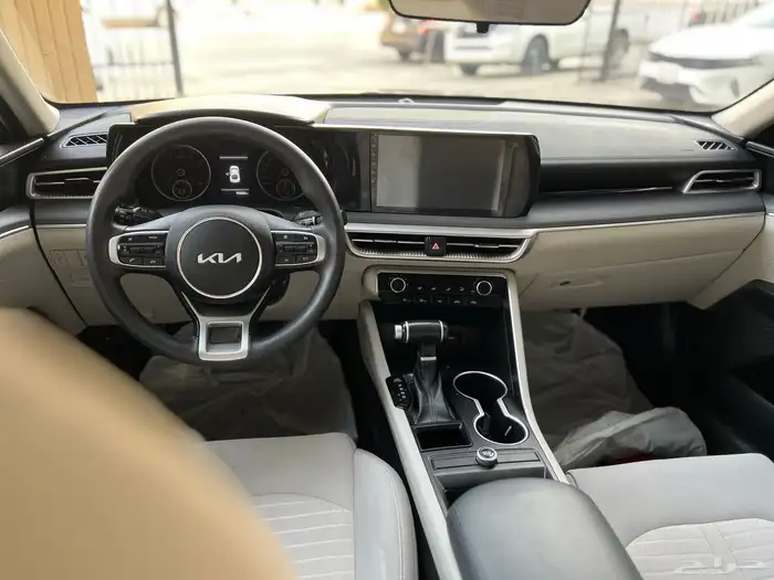 كيا k5 موديل 2022 سعودي ممشى 75000ك بدي وكاله 5