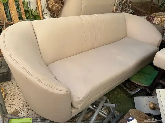 كنب من هوم سنتر أربع قطع 5