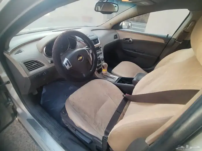 ماليبو 2012 للبيع نظيفة 5