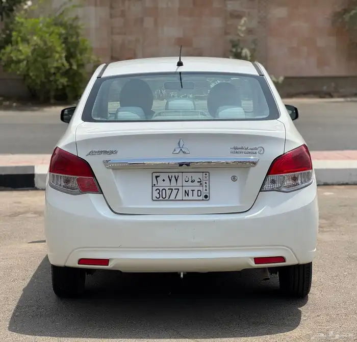 متسوبيشي اتراج 2020 البيع 22000 الف 1