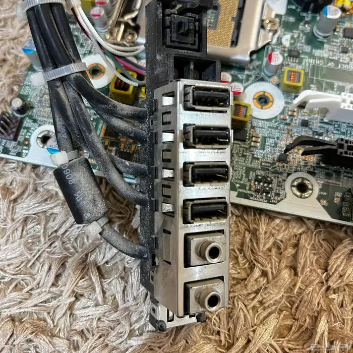 قطع كمبيوتر بيسي 10