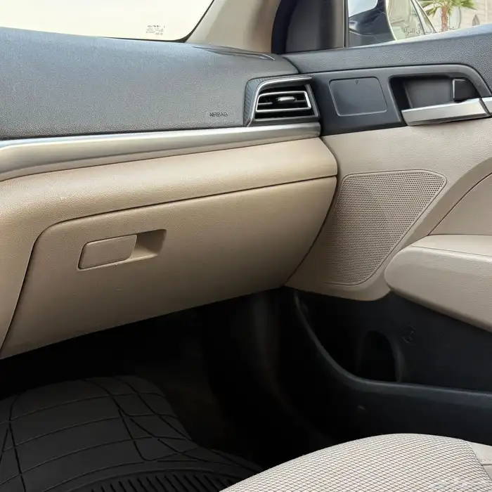 تم البيع الله يبارك للبايع والمشتري 25