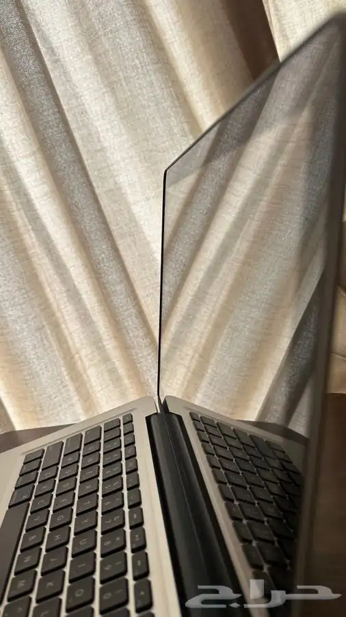 ماك بوك ابل 1