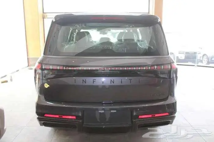 إنفنيتي QX80 أوتو جراف 2025 5