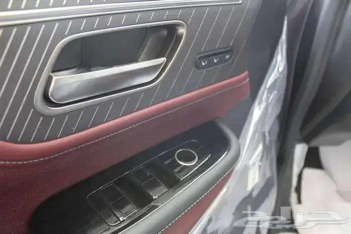 إنفنيتي QX80 أوتو جراف 2025 17