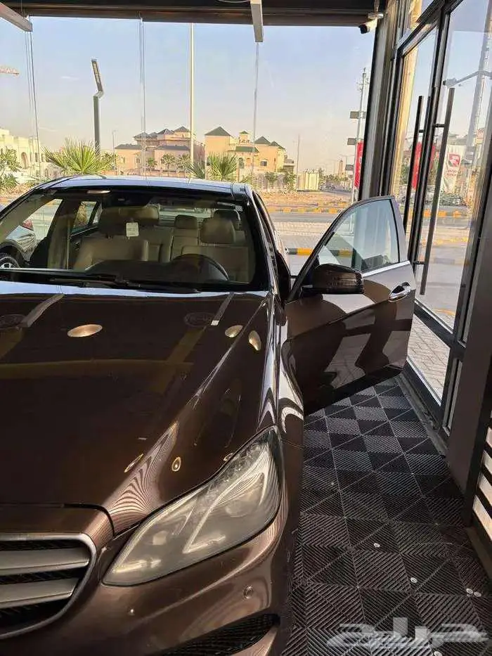مرسيدس E 300 موديل 2016 كت AMG كاش او اقساط 2