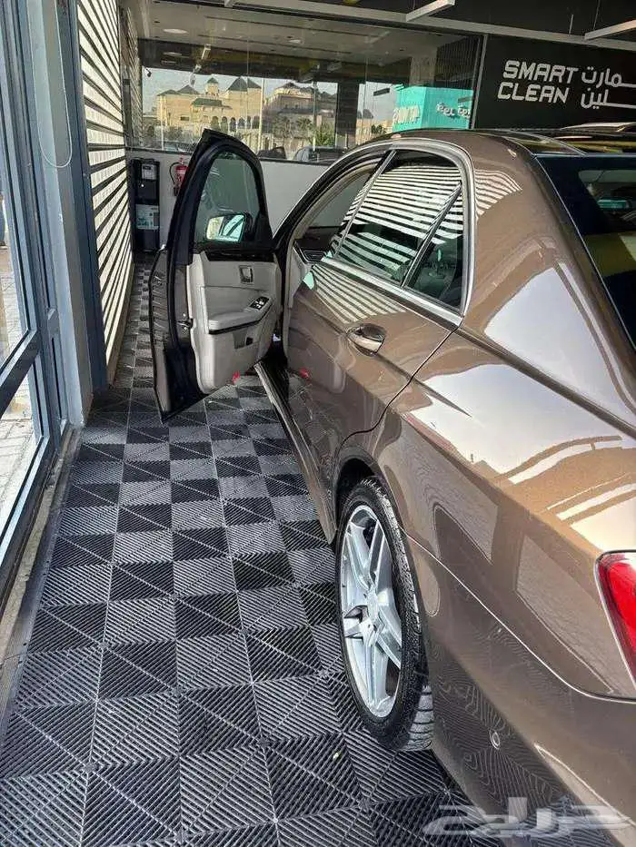 مرسيدس E 300 موديل 2016 كت AMG كاش او اقساط 9