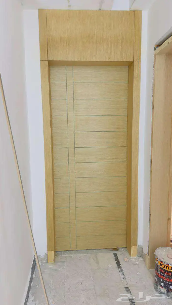 نجار تفصيل وتصميم جميع أعمال الخشب والديكورات وصيانة 22