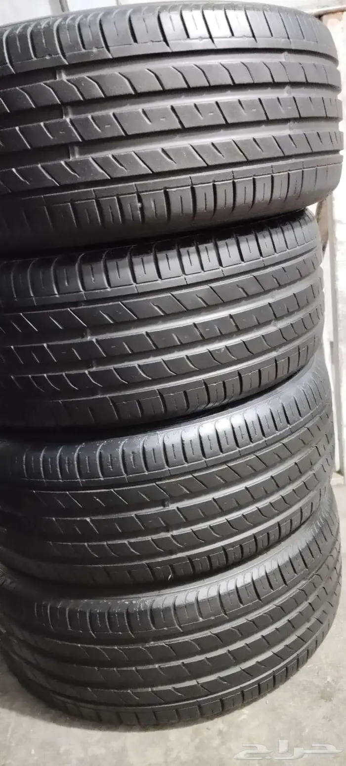 طقم كفرات 235 45 18 4