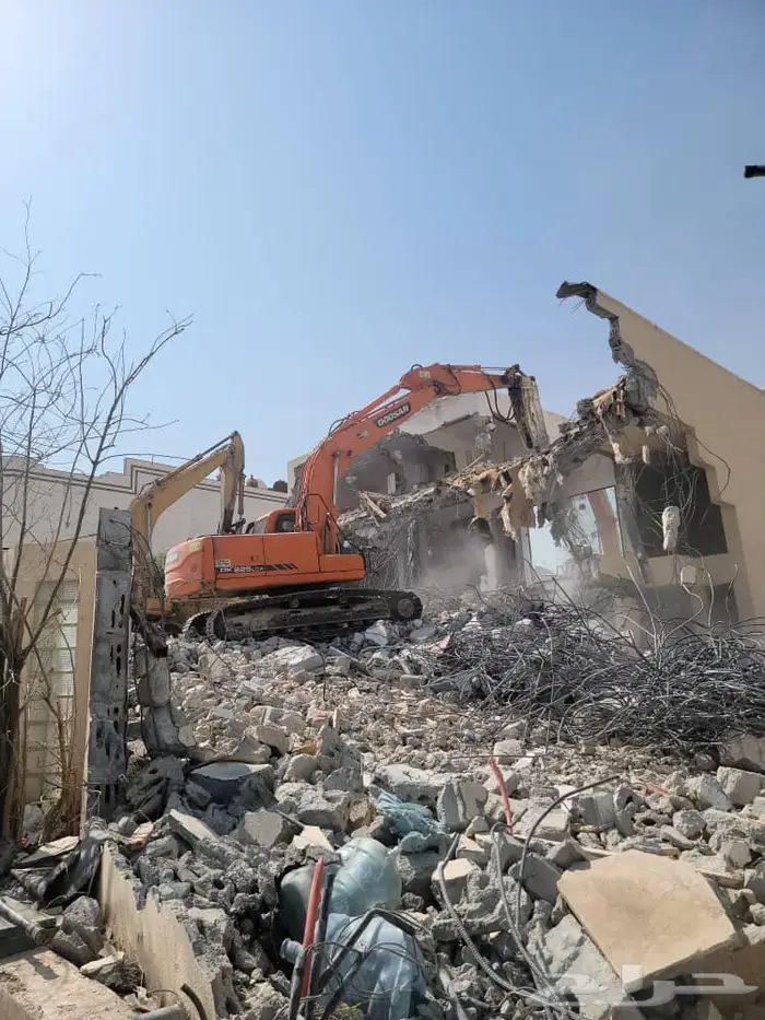 هدم مباني معدات هدم وازاله المباني مقابل المحتويات 0