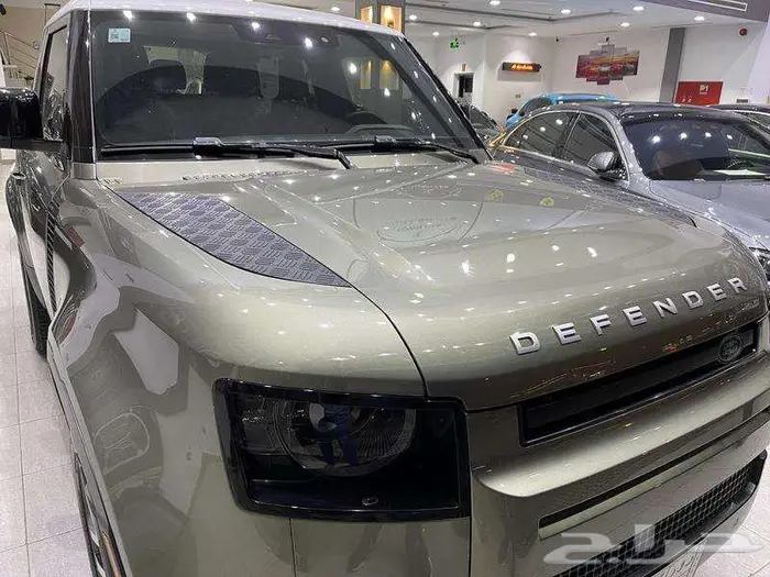 لاندروفر - ديفندر S P300 - 2024 6