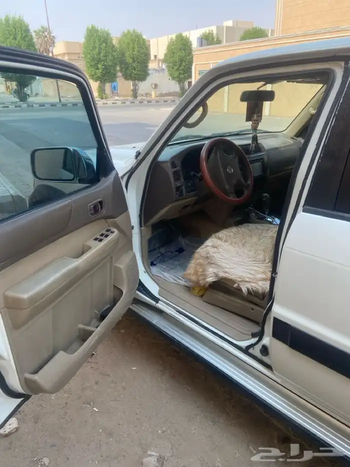 البيع جيب نيسان فتك 6