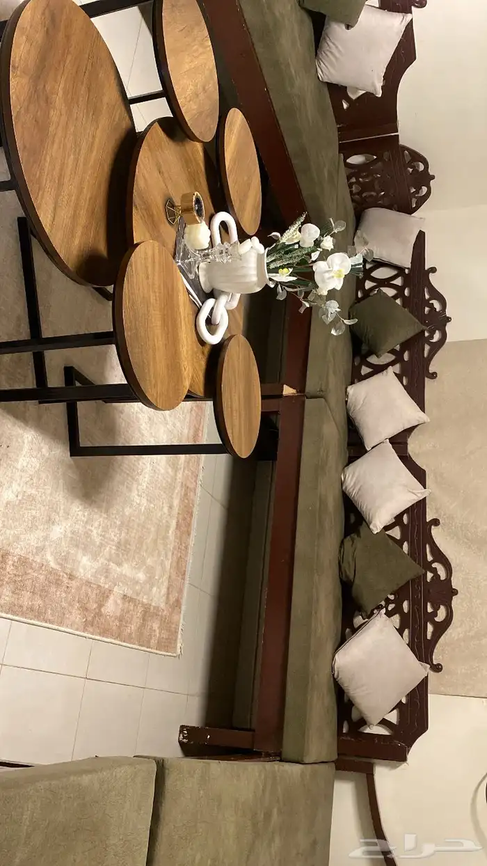 مجلس كامل كنب خشب سويدي اصلي 2