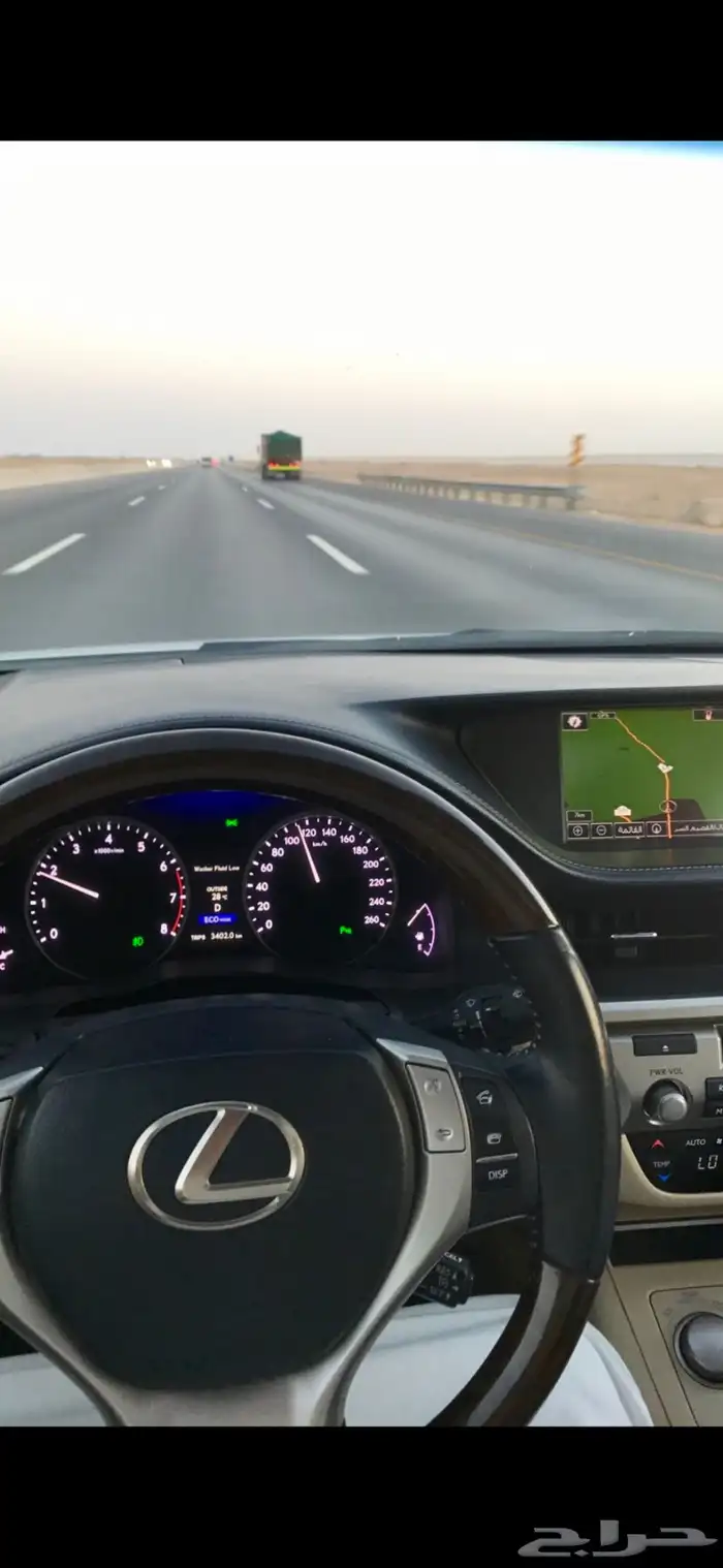 لكزس ES350 موديل2015 10