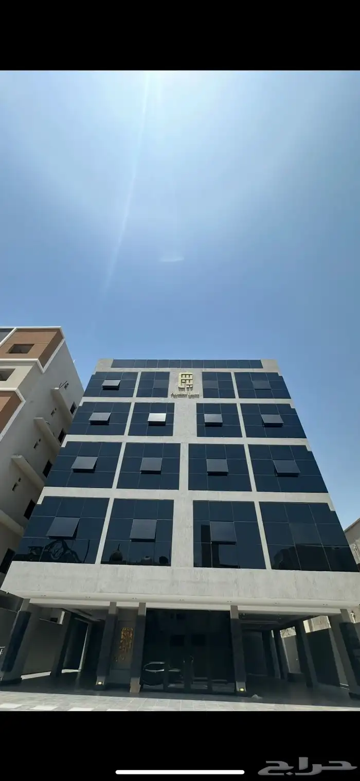 وحدات فاخرة للايجار بالنعيم إطلالة بانورامية 0