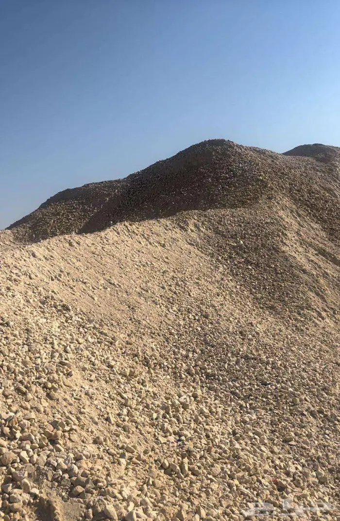 توريد جميع أنواع الرمل الدفان والصب بيز والبيس كورس 0