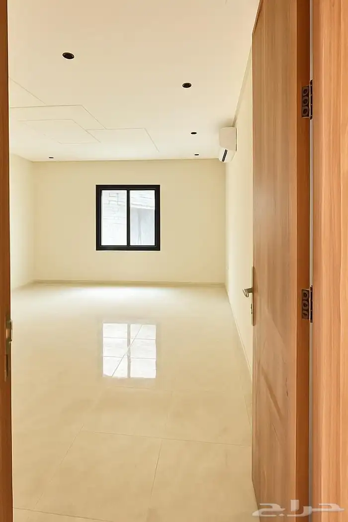 شقه الخبر الحمراء 9