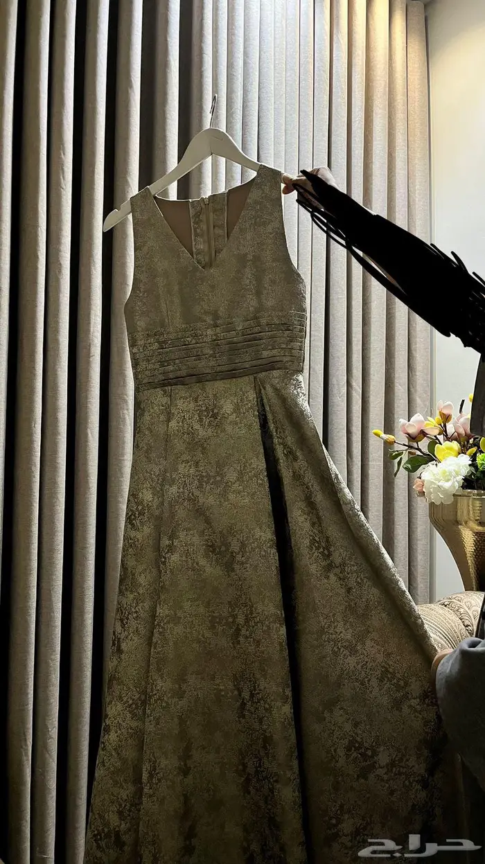 فستان للبيع 0