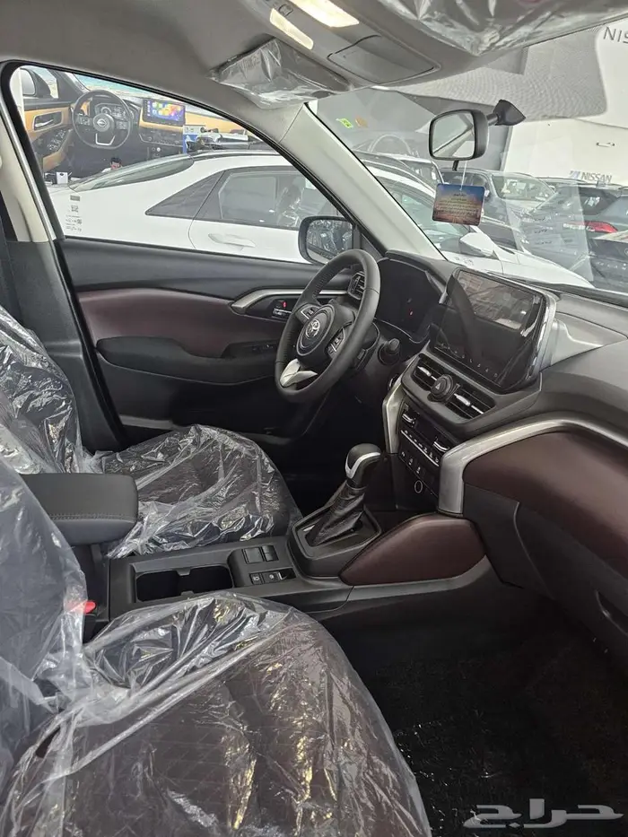 تويوتا اوربان GL موديل 2026 24