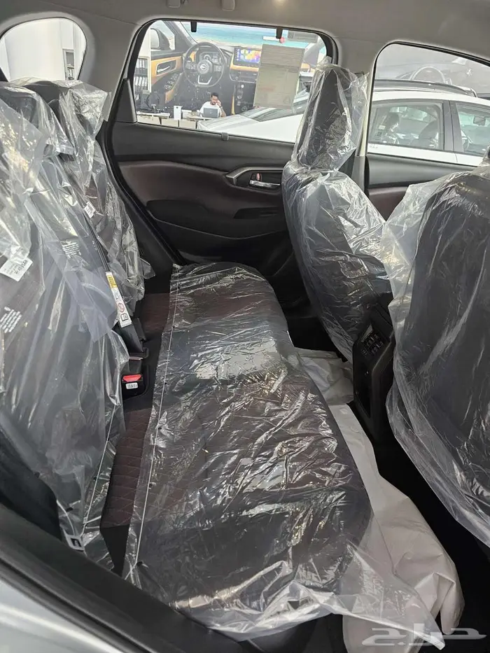 تويوتا اوربان GL موديل 2026 23