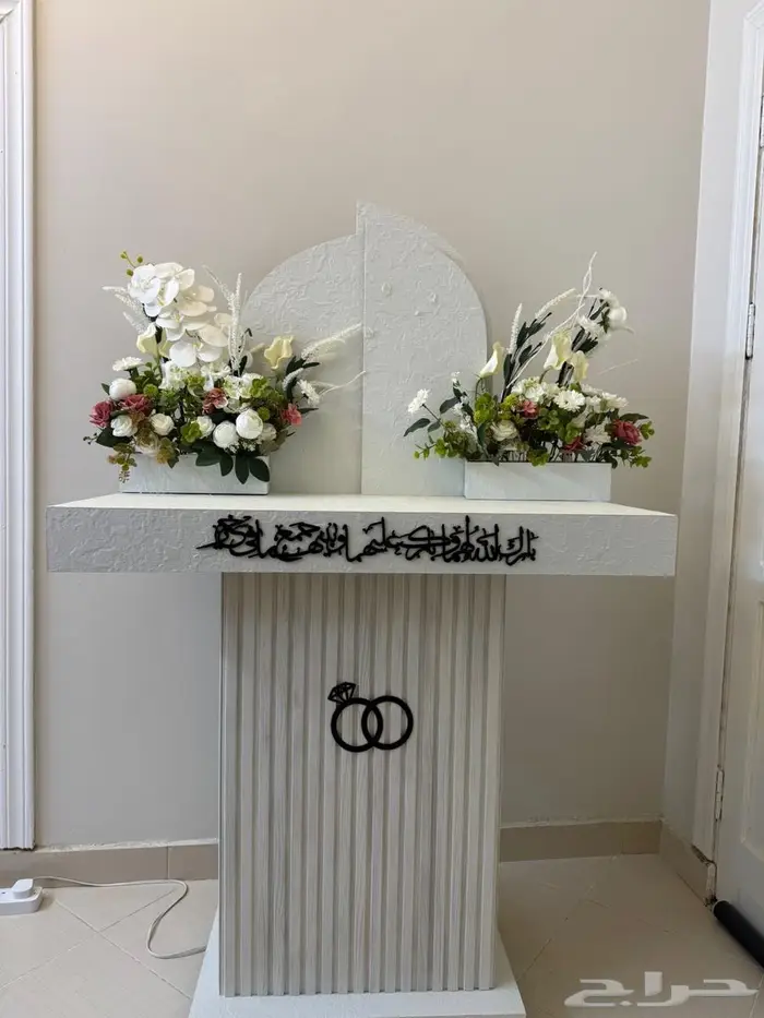 عربيه ملكه للبيع 2