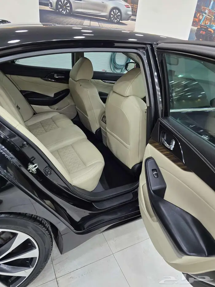 نيسان مكسيما SR 2016 10