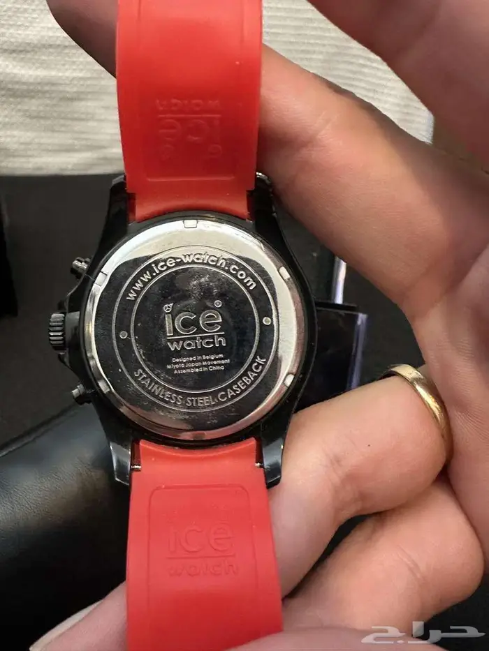 ساعة ماركة آيس ICE شبه جديدة للبيع 1