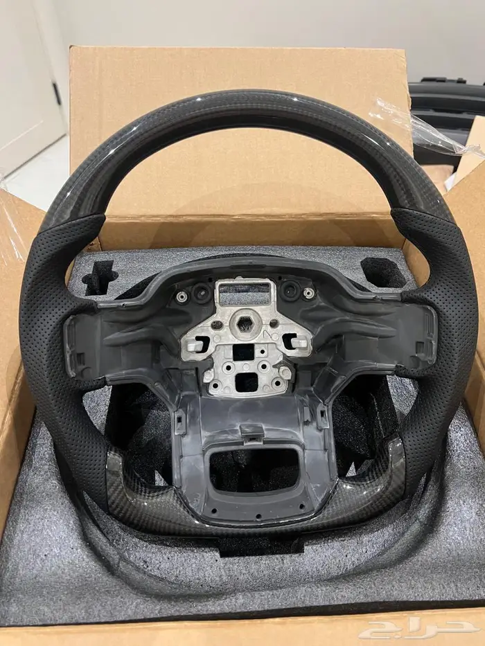 طارة دركسون كاربون فايبر F150 فورد 6