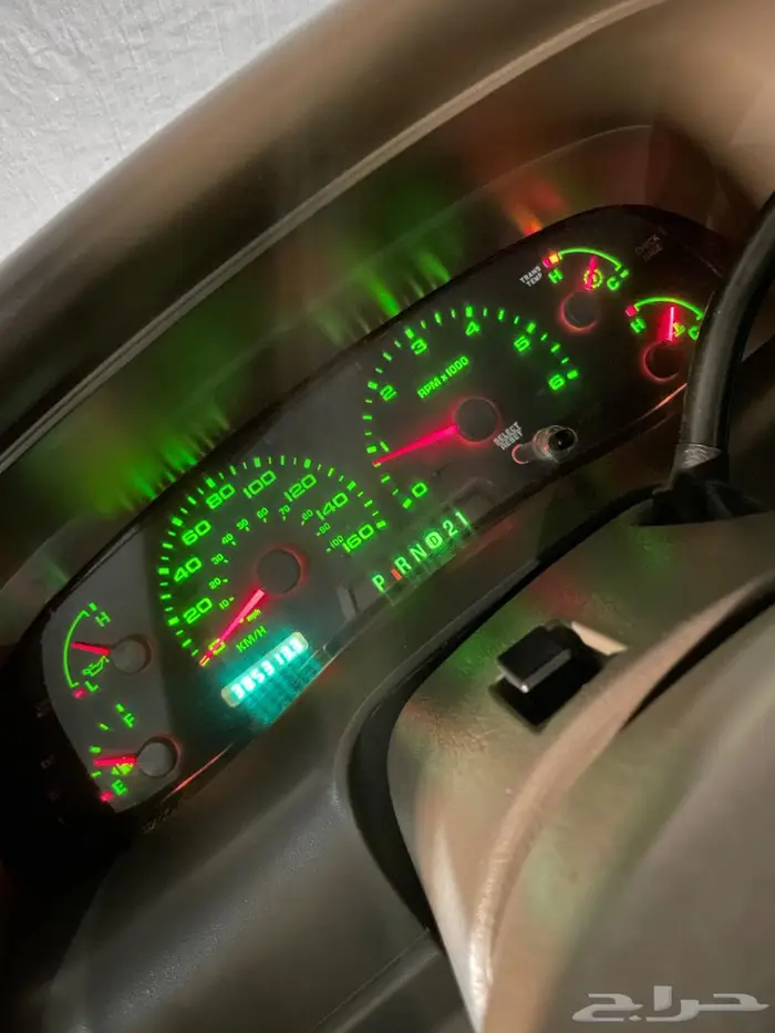 Ford Excursions 2004 22