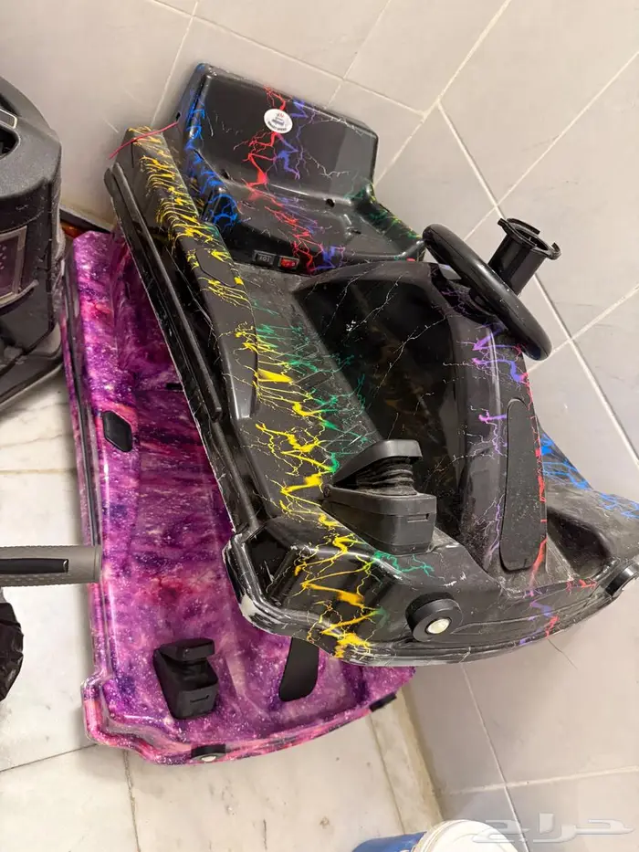 اسكوتر حبتين مع لعبه طاوله للبيع 0