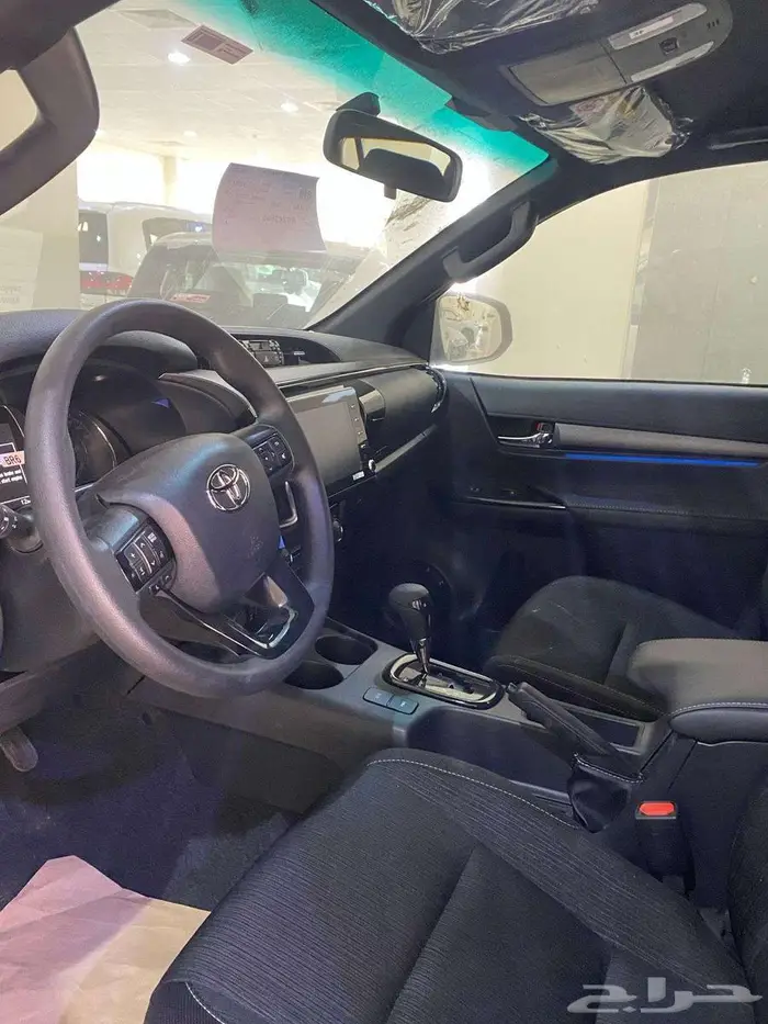 تويوتا هايلكس دفنشر فل كامل موديل 2024 0