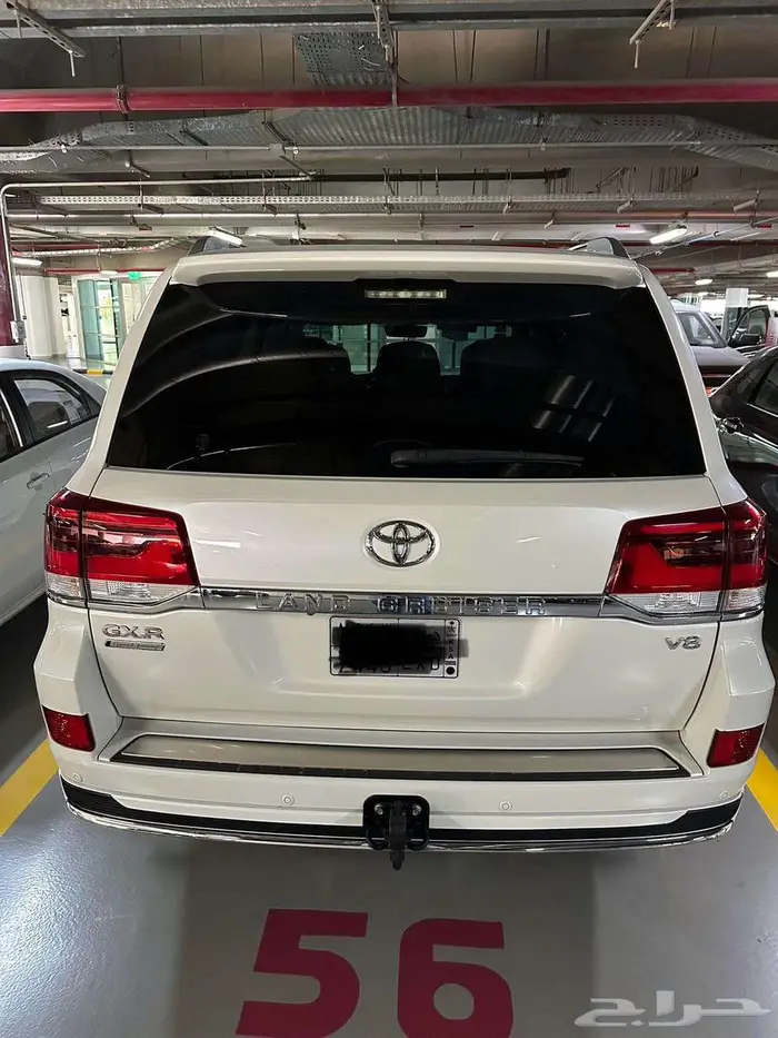 Land Cruiser 2019 Automatic  146000 KM  Grand Touring  V8 0