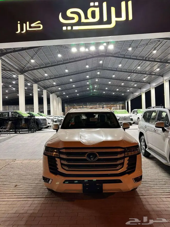 لاندكروزر جي اكس ار L4 سعودي 2025 1