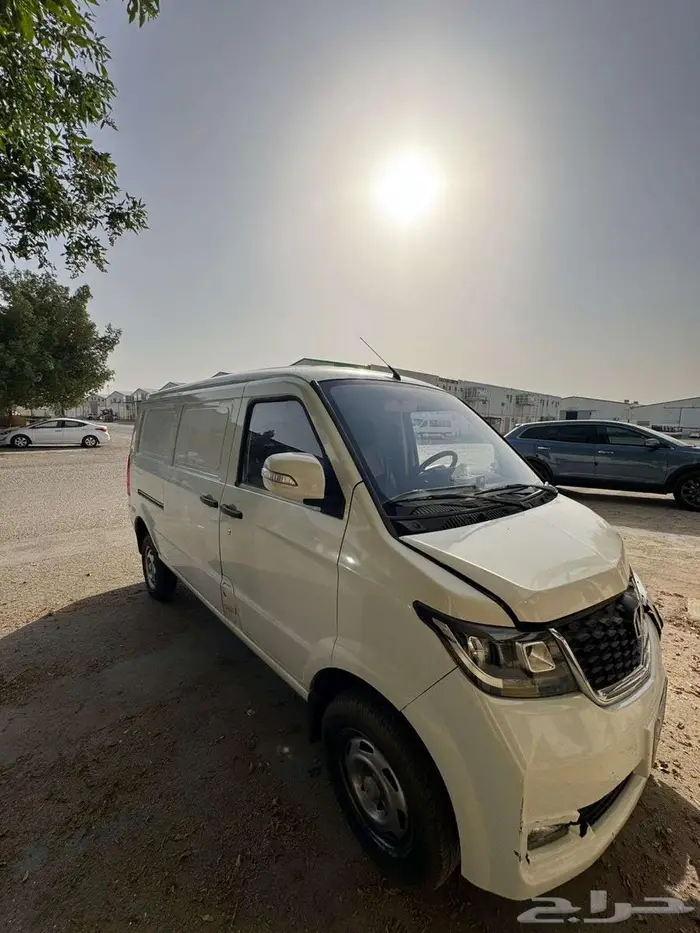 فان بضائع موديل 2024 للبيع شبه جديد 14