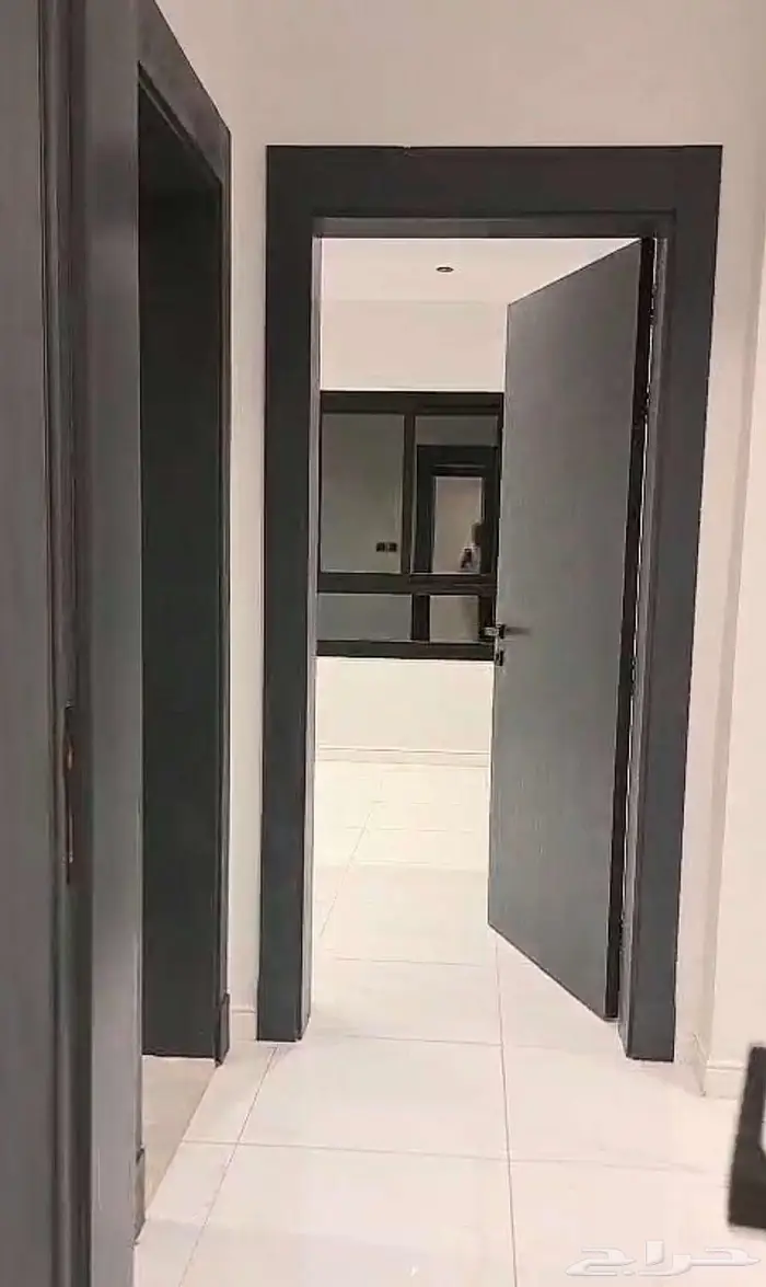 شقة روف مميزة جوار مول العرب 13