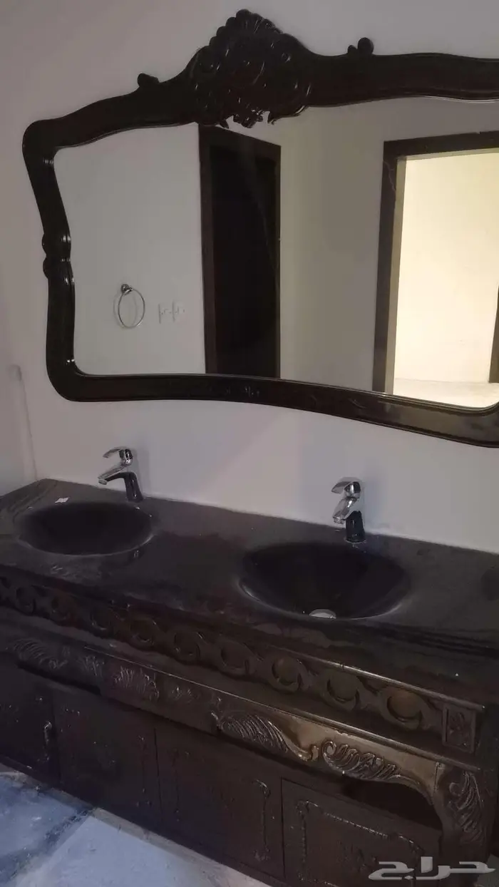 حوض مغسلة مع مراية كبير ينفع للمجالس 0