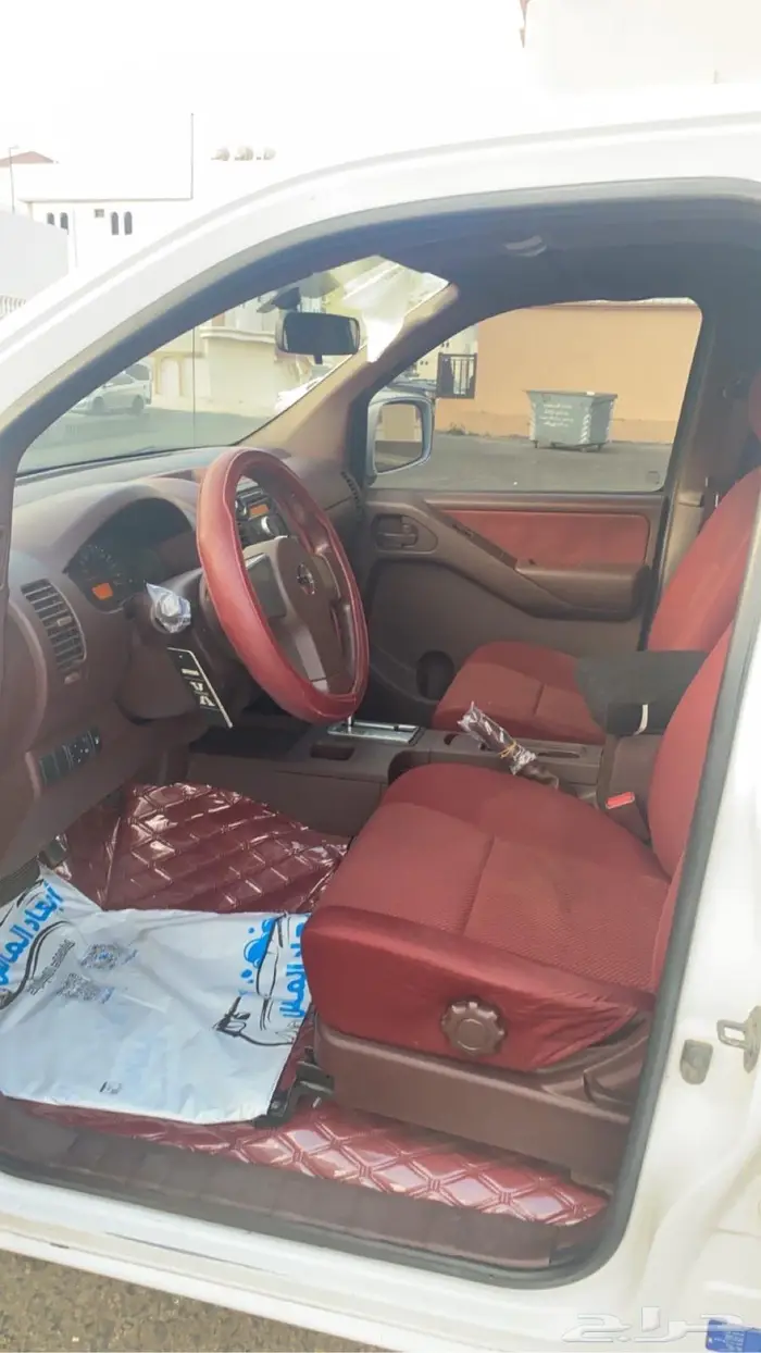 نيسان نافارا 2015 عداد 226 الف ابيض 14