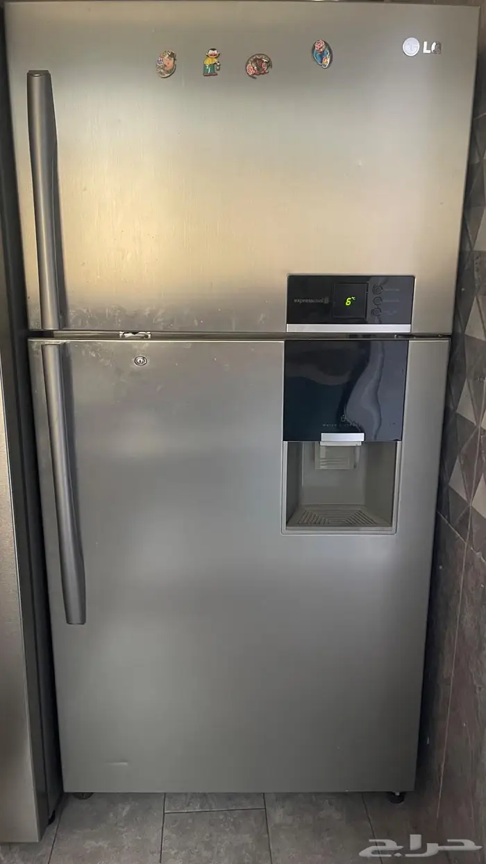 للبيع  ثلاجة LG مستعملة بحالة جيدة 0