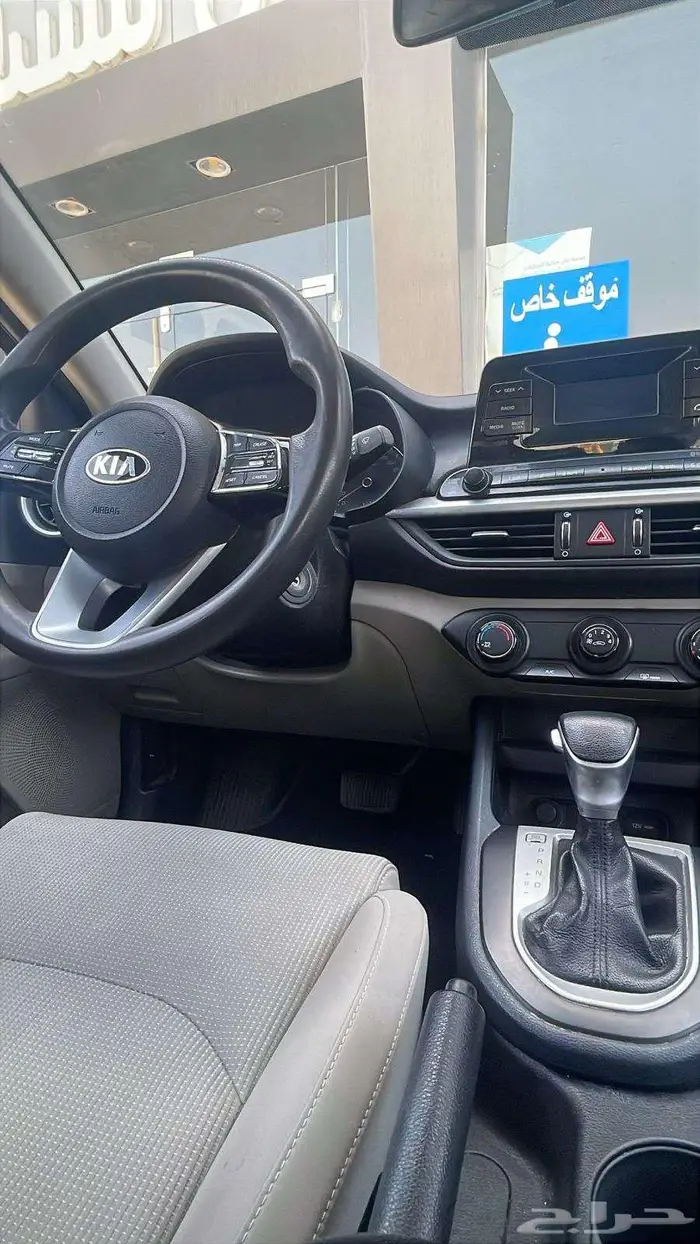 كيا سيراتو ستاندر 2020 5