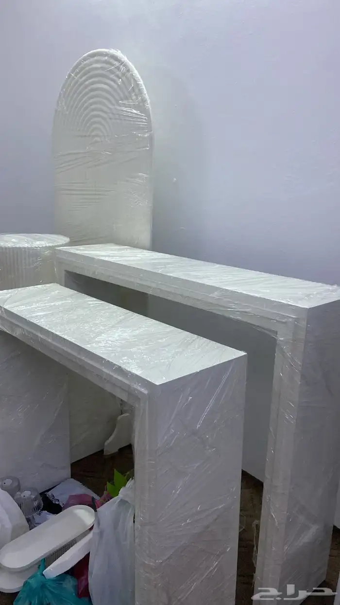 طاولات ايجار معكون من 6قطعات 2