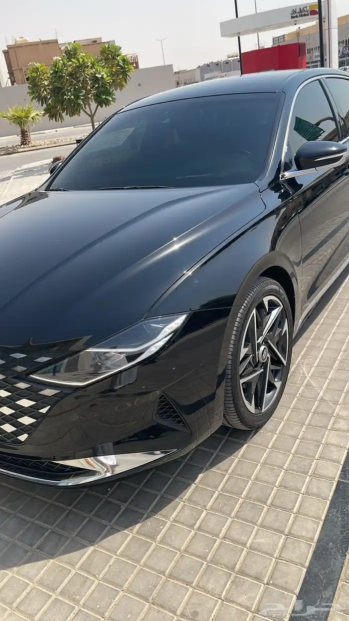 أزيرا - 2020 - بنزين - 3.3cc وارد كوريا تم البيع 8
